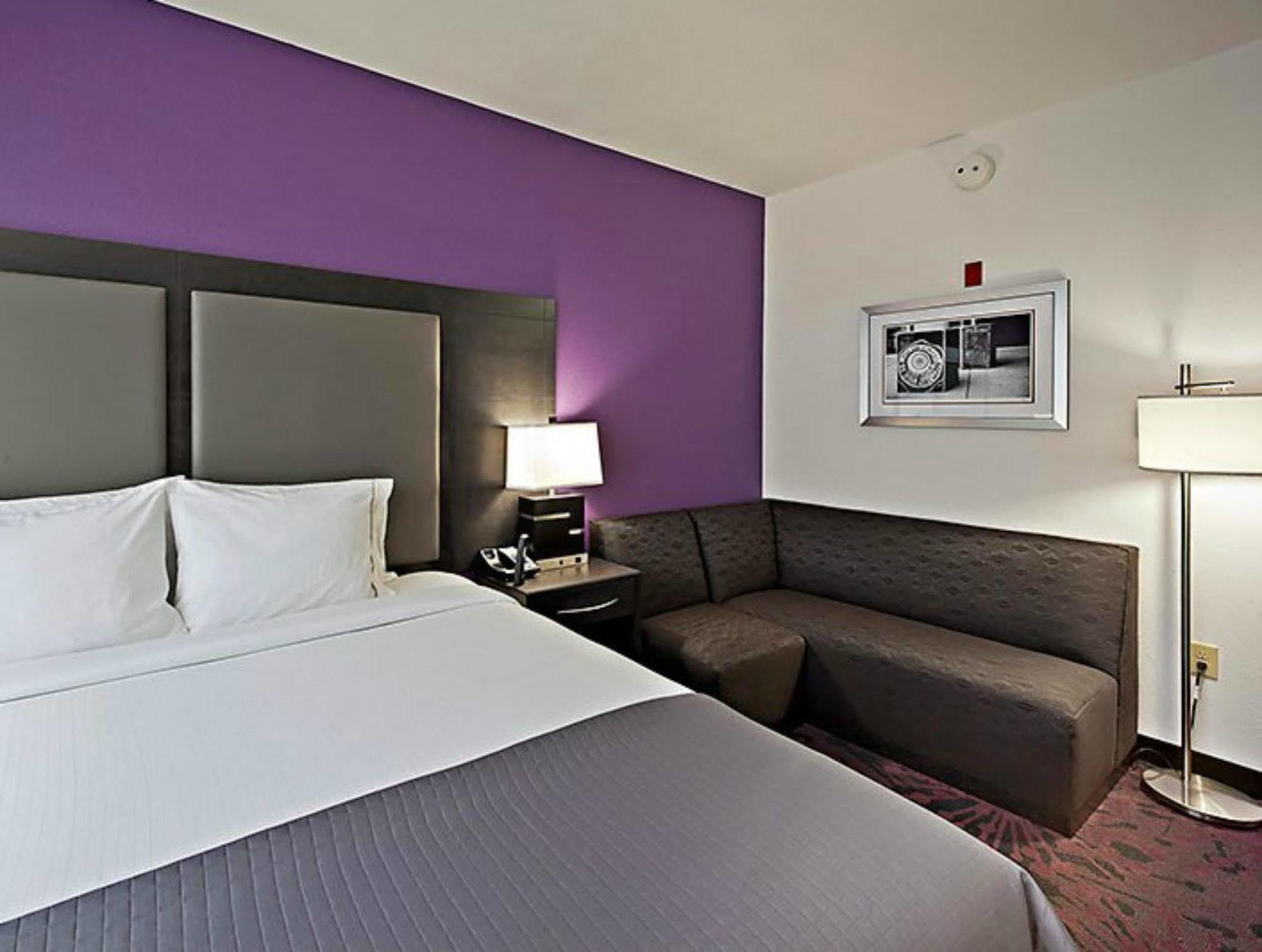 Holiday Inn Express & Suites Columbus - Polaris, An Ihg Hotel Κολόμπο Δωμάτιο φωτογραφία